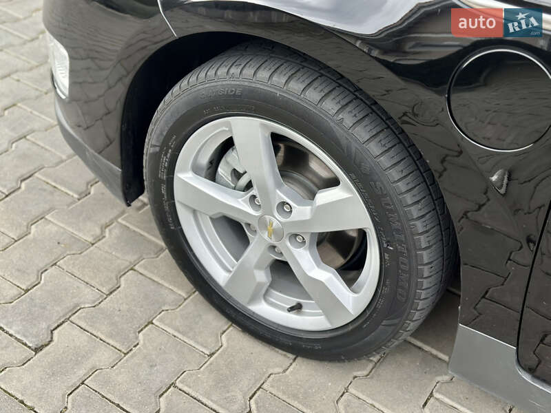 Хэтчбек Chevrolet Volt 2015 в Одессе
