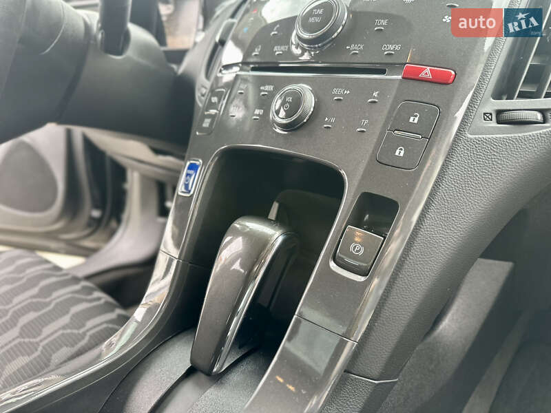 Хэтчбек Chevrolet Volt 2015 в Одессе