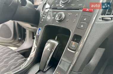 Хэтчбек Chevrolet Volt 2015 в 