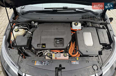 Хэтчбек Chevrolet Volt 2015 в 
