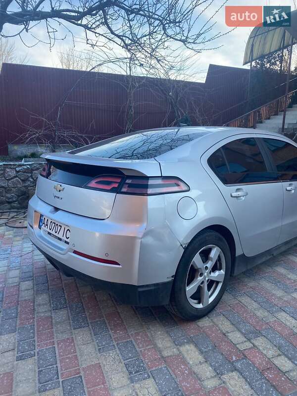 Хетчбек Chevrolet Volt 2013 в Києві