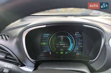 Хэтчбек Chevrolet Volt 2015 в 