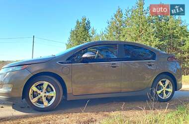 Хэтчбек Chevrolet Volt 2013 в 
