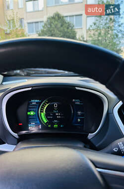Хэтчбек Chevrolet Volt 2016 в 