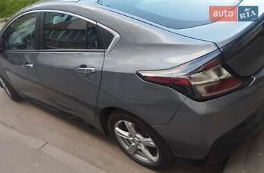 Хетчбек Chevrolet Volt 2017 в 