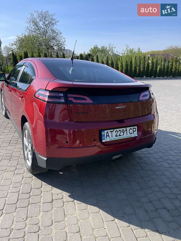 Хетчбек Chevrolet Volt 2014 в Косові
