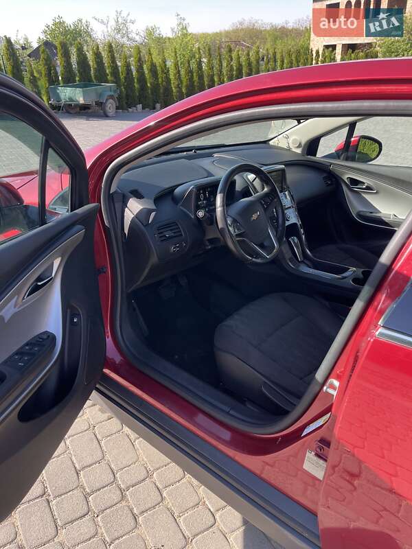 Хетчбек Chevrolet Volt 2014 в Косові