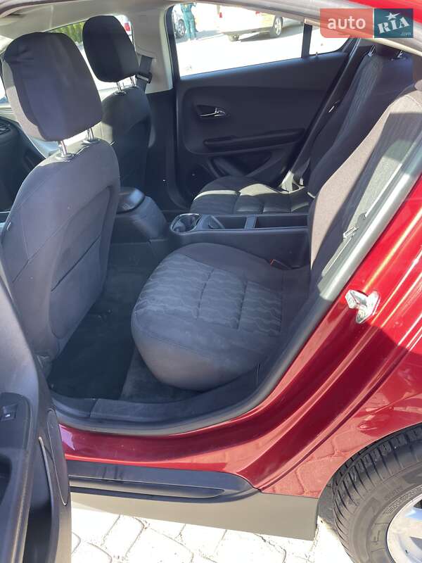 Хетчбек Chevrolet Volt 2014 в Косові