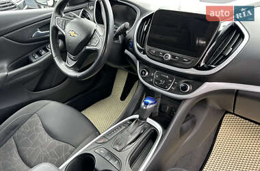Хэтчбек Chevrolet Volt 2016 в 