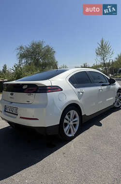 Хетчбек Chevrolet Volt 2013 в 