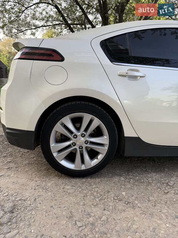 Хетчбек Chevrolet Volt 2013 в Івано-Франківську