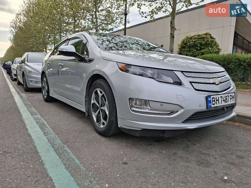 Хэтчбек Chevrolet Volt 2011 в Одессе