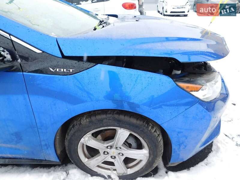 Хэтчбек Chevrolet Volt 2018 в Василькове