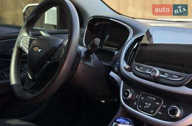 Хетчбек Chevrolet Volt 2018 в 