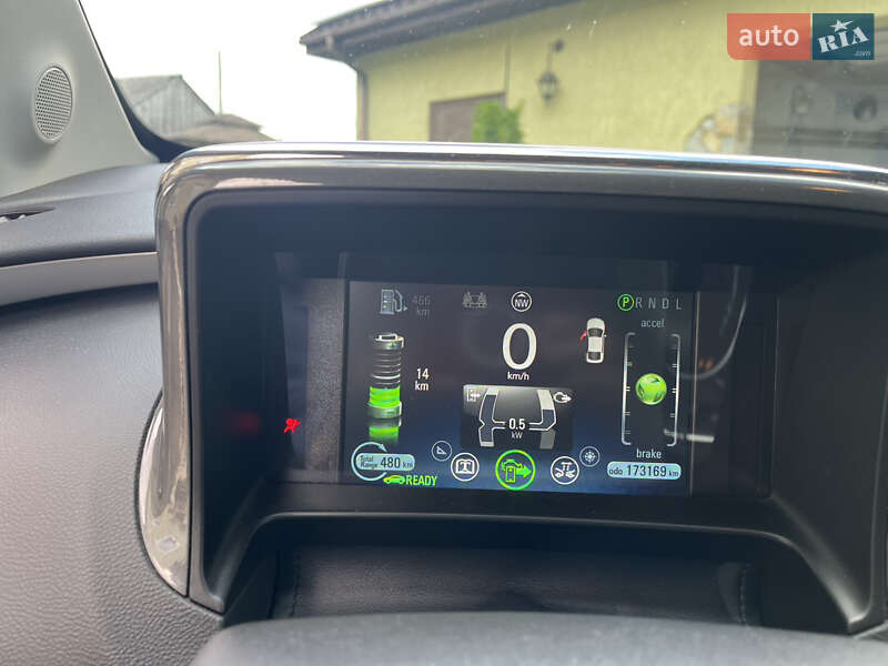 Хэтчбек Chevrolet Volt 2014 в Калуше