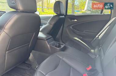 Хэтчбек Chevrolet Volt 2017 в 