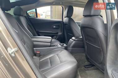 Хэтчбек Chevrolet Volt 2014 в 