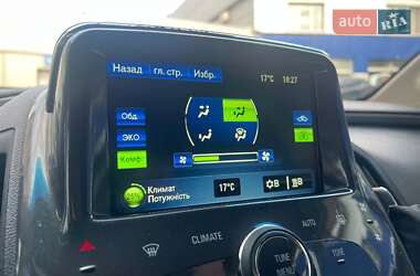 Хэтчбек Chevrolet Volt 2013 в 