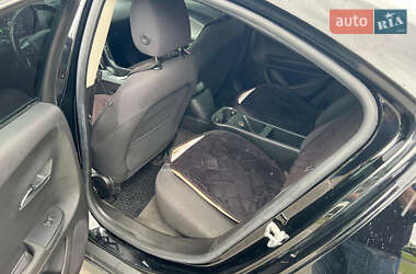 Хэтчбек Chevrolet Volt 2015 в 