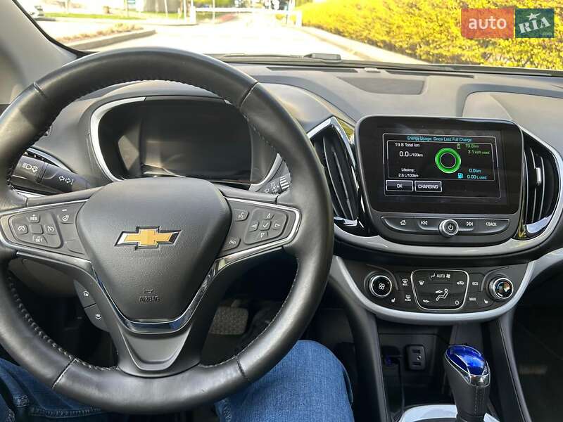 Хетчбек Chevrolet Volt 2016 в Києві фото 12 Хетчбек Chevrolet Volt 2016 в Києві
