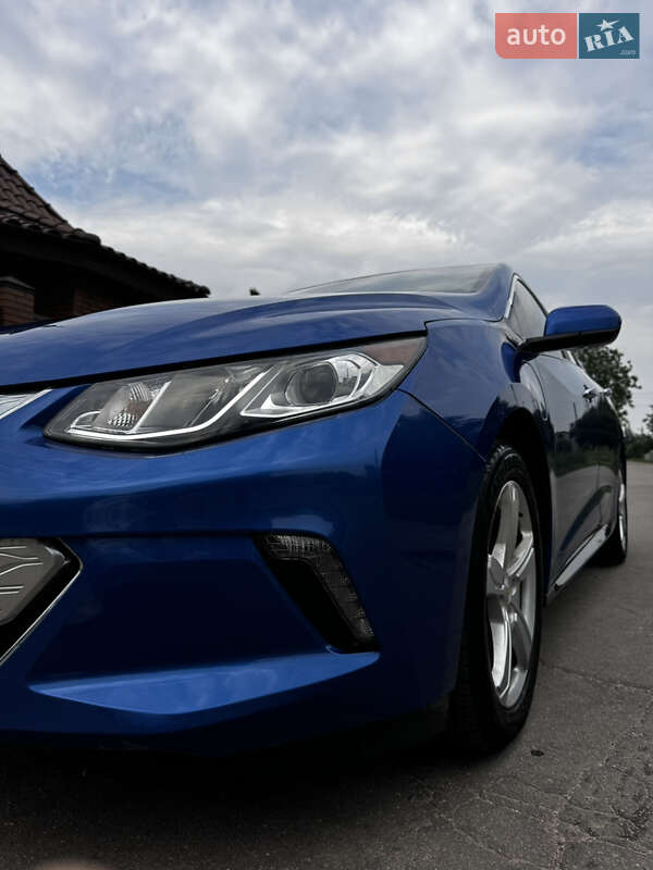 Хетчбек Chevrolet Volt 2016 в Чугуєві