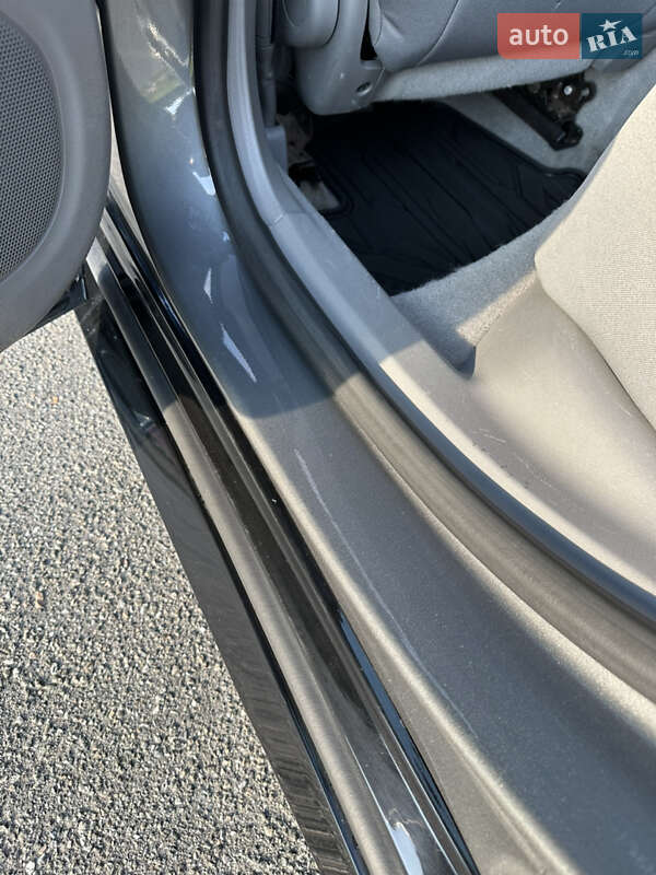 Хэтчбек Chevrolet Volt 2015 в Киеве