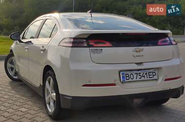 Хэтчбек Chevrolet Volt 2013 в 