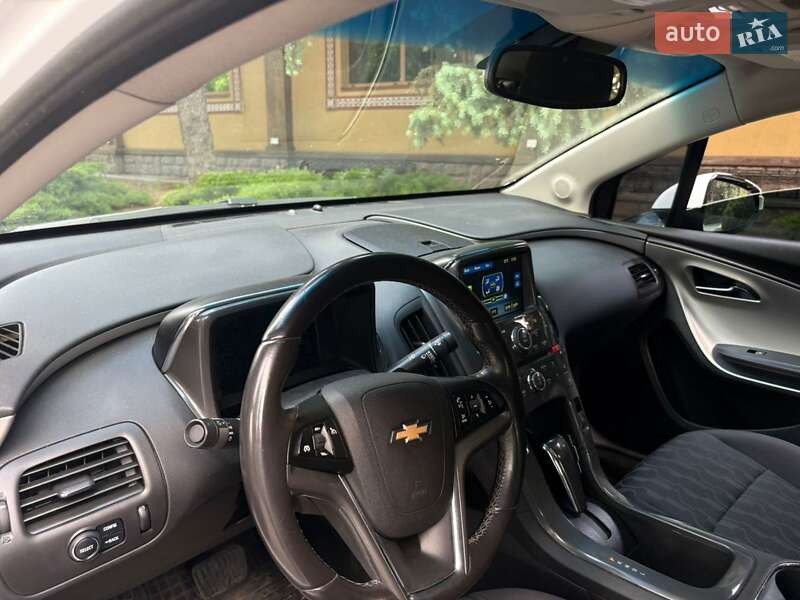 Хэтчбек Chevrolet Volt 2015 в Полтаве фото 9 Хэтчбек Chevrolet Volt 2015 в Полтаве