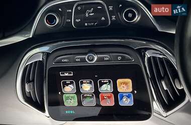 Хетчбек Chevrolet Volt 2018 в 