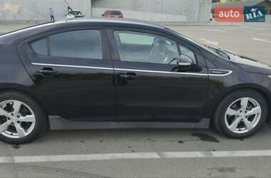 Хэтчбек Chevrolet Volt 2012 в 