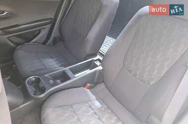 Хэтчбек Chevrolet Volt 2015 в 