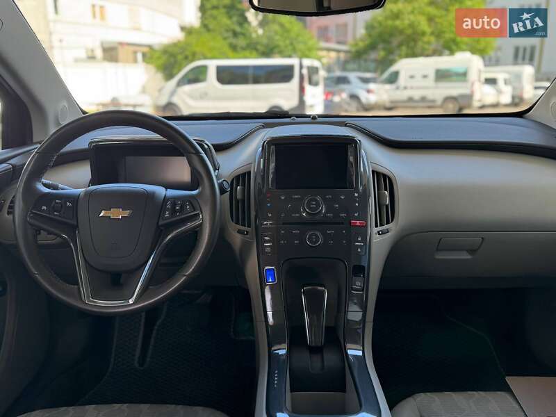 Хэтчбек Chevrolet Volt 2014 в Одессе
