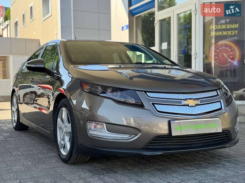 Хэтчбек Chevrolet Volt 2014 в Одессе