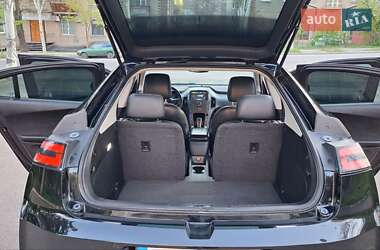 Хэтчбек Chevrolet Volt 2011 в 