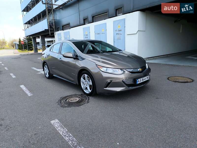 Хетчбек Chevrolet Volt 2017 в Києві