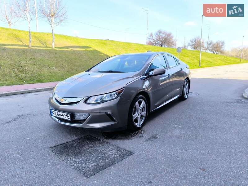 Хетчбек Chevrolet Volt 2017 в Києві