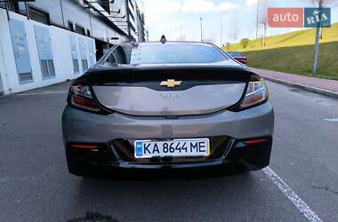 Хэтчбек Chevrolet Volt 2017 в 