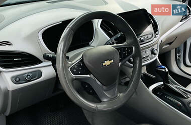Хетчбек Chevrolet Volt 2017 в 