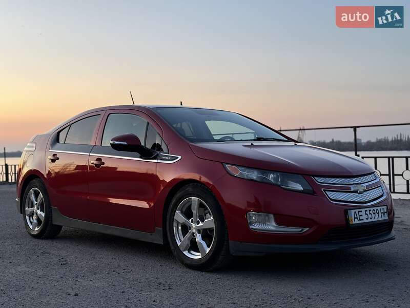 Хэтчбек Chevrolet Volt 2014 в Днепре фото 2 Хэтчбек Chevrolet Volt 2014 в Днепре