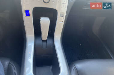 Хэтчбек Chevrolet Volt 2015 в 