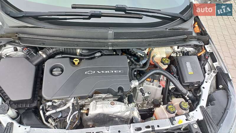 Хэтчбек Chevrolet Volt 2016 в Запорожье