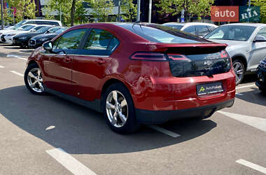 Хэтчбек Chevrolet Volt 2011 в 