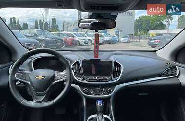 Хэтчбек Chevrolet Volt 2017 в 