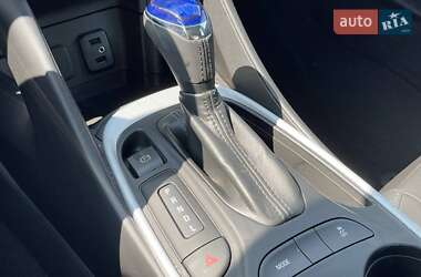 Хэтчбек Chevrolet Volt 2017 в 