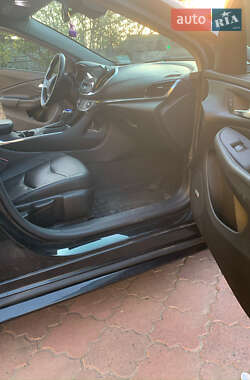 Хэтчбек Chevrolet Volt 2016 в 