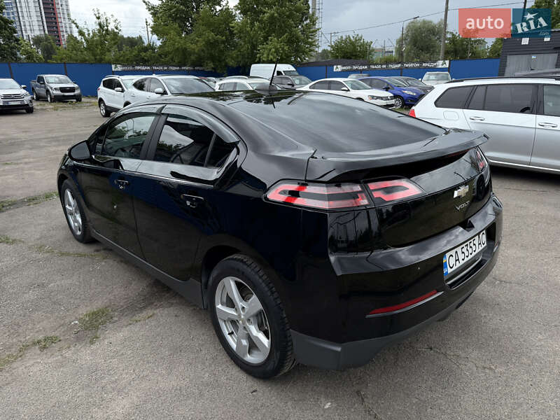 Хетчбек Chevrolet Volt 2015 в Києві