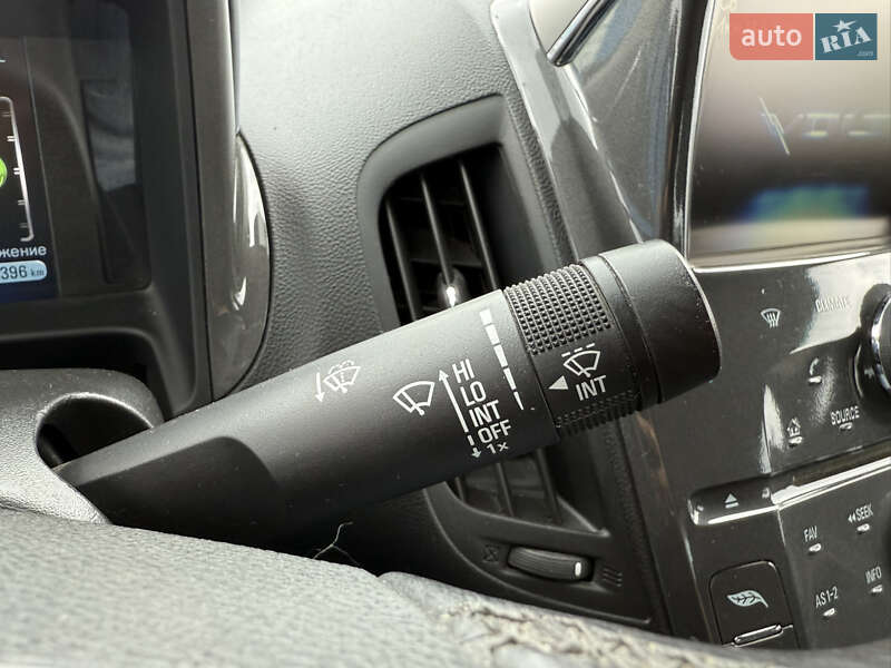 Хетчбек Chevrolet Volt 2015 в Києві