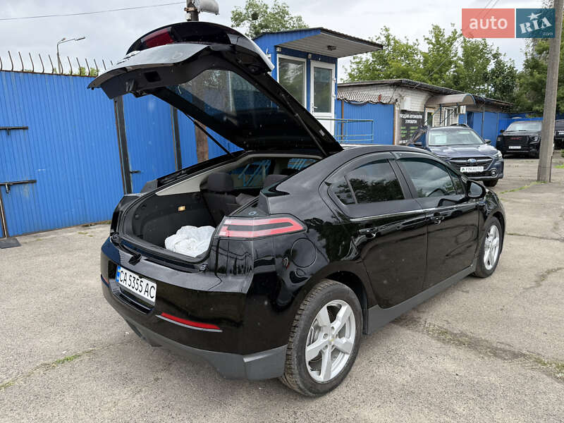 Хетчбек Chevrolet Volt 2015 в Києві