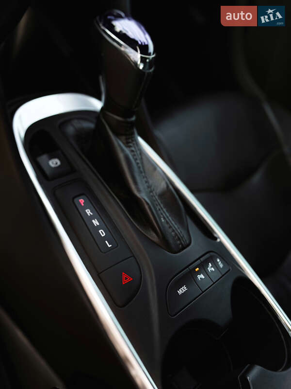 Хэтчбек Chevrolet Volt 2017 в Хмельницком