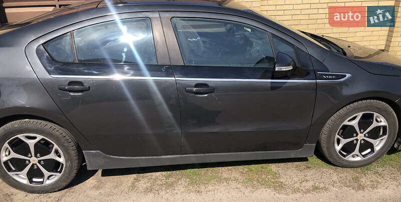 Хетчбек Chevrolet Volt 2014 в 